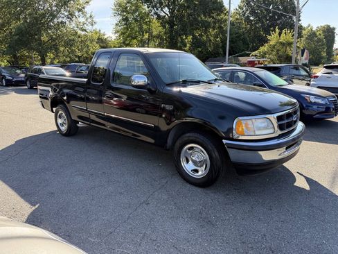 Used 1997 Ford F150 XLT RWD image 4
