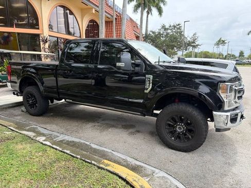 Used 2021 Ford F250 Lariat w/ Tremor Off-Road Package AWD/4WD image 1