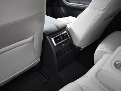 Certified 2025 MAZDA CX-90 3.3 Turbo w/ Preferred Package image 25