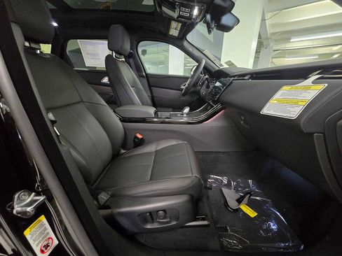New 2026 Land Rover Range Rover Velar S AWD/4WD image 11