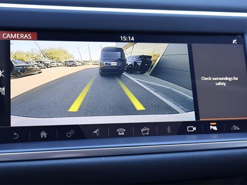 Used 2020 Land Rover Range Rover Evoque S image 23