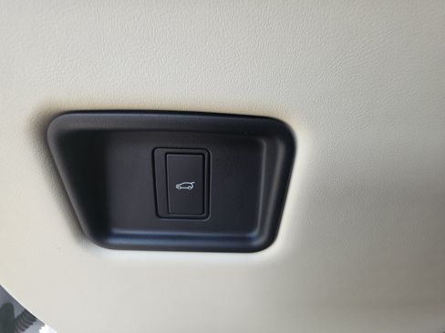 New 2026 Land Rover Range Rover SE AWD/4WD image 14