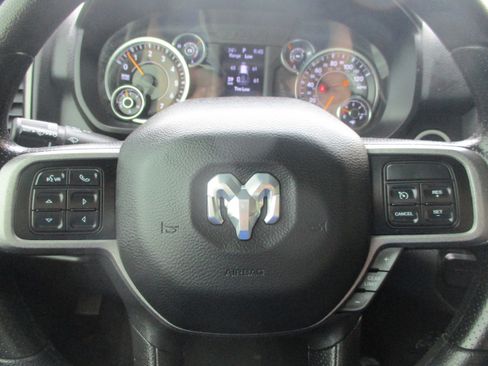 Used 2022 RAM 2500 Tradesman AWD/4WD image 15