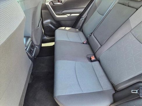 Used 2024 Toyota RAV4 XLE FWD image 17