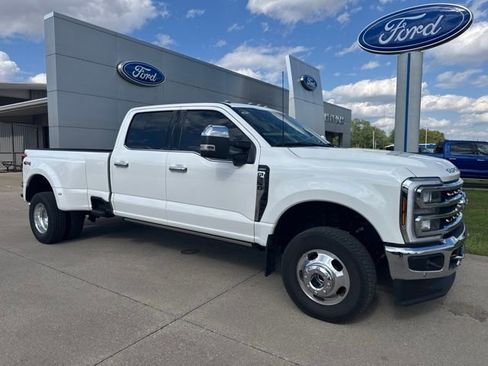 Used 2024 Ford F350 Lariat w/ Lariat Ultimate Package AWD/4WD image 1