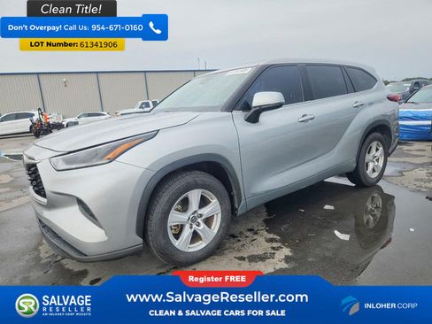 Used 2021 Toyota Highlander L FWD image 1