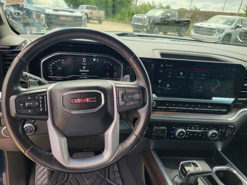 Used 2023 GMC Sierra 1500 SLT w/ SLT Premium Plus Package RWD image 15