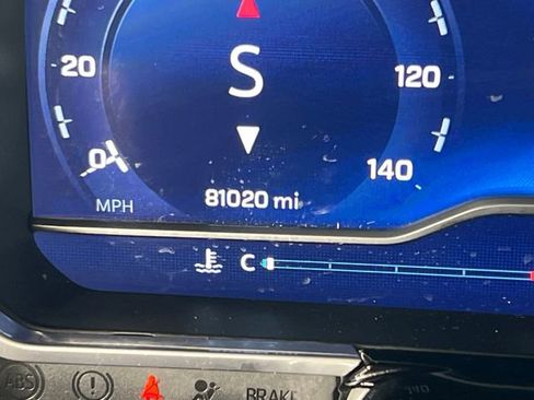 Used 2022 Chevrolet Silverado 1500 RST image 19