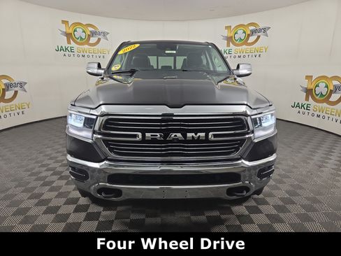 Certified 2022 RAM 1500 Laramie AWD/4WD image 3