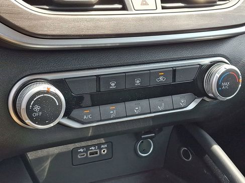 Certified 2023 Nissan Altima 2.5 SV image 14