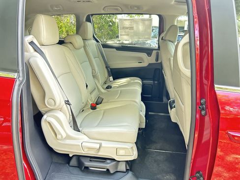 New 2026 Honda Odyssey EX-L image 13