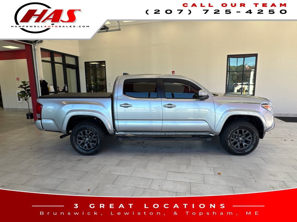 Used 2023 Toyota Tacoma SR5 w/ Technology Package AWD/4WD image 7