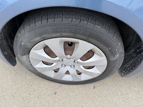 Used 2010 Subaru Impreza 2.5i image 33