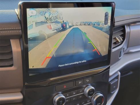 Certified 2022 Ford Expedition Max XLT image 21