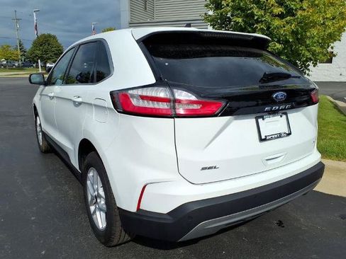 Certified 2024 Ford Edge SEL w/ Convenience Package AWD/4WD image 6