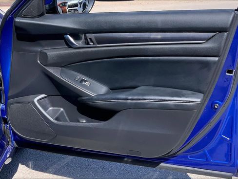 Used 2018 Honda Accord Sport image 22