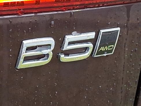 New 2026 Volvo XC60 B5 Plus w/ Protection Package Premier image 15