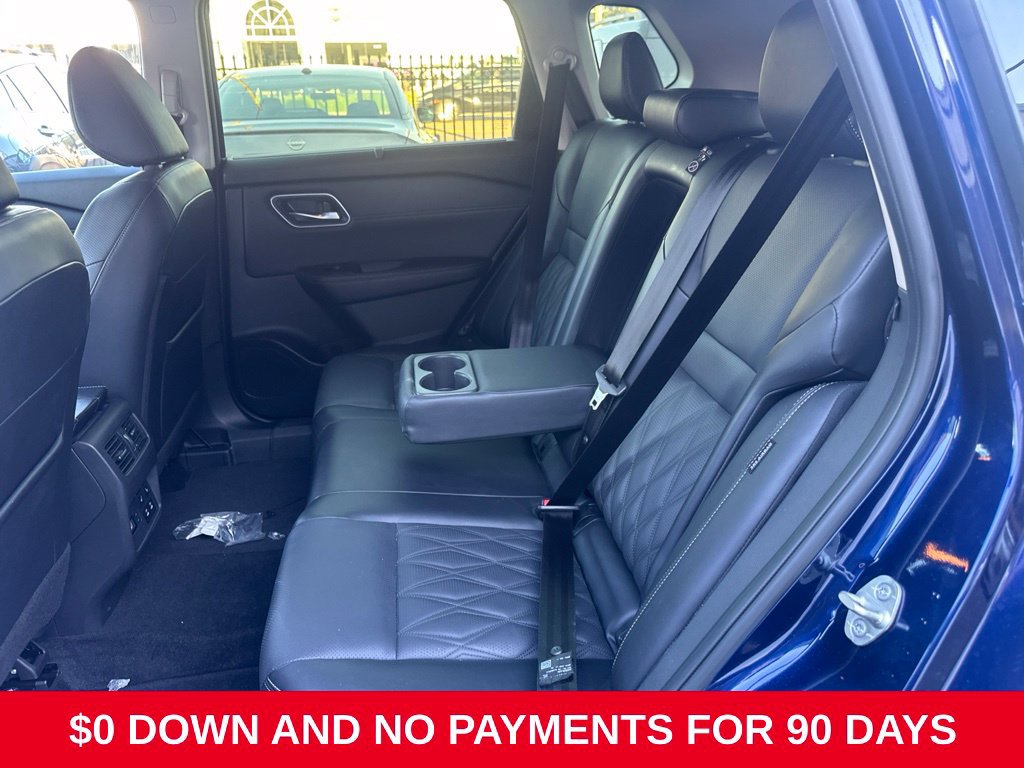 Used 2026 Nissan Rogue Platinum w/ Platinum Premium Package AWD/4WD image 5