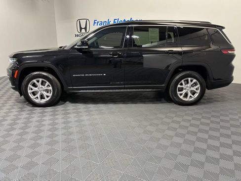 Used 2022 Jeep Grand Cherokee L Limited w/ Luxury Tech Group II AWD/4WD image 2