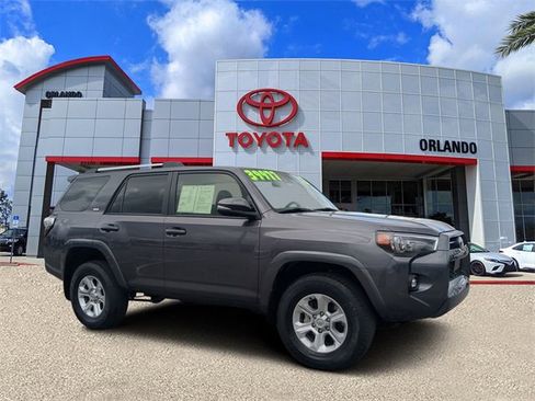 Certified 2023 Toyota 4Runner SR5 Premium image 1