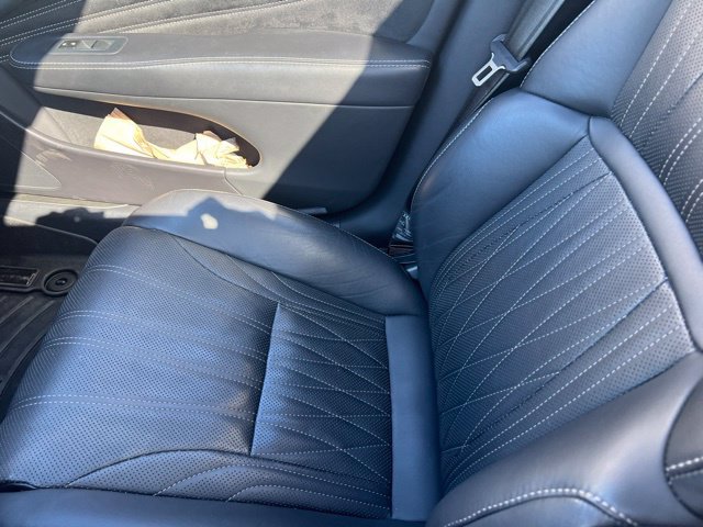 Used 2018 Lexus LS 500 AWD w/ Luxury Package image 19