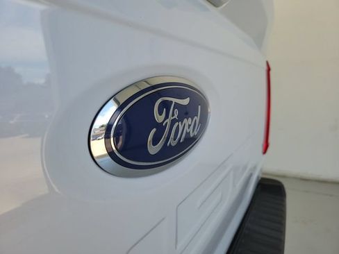 Used 2022 Ford F150 XLT w/ Equipment Group 302A High AWD/4WD image 9