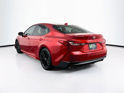 Used 2026 Toyota Camry SE w/ Convenience Package FWD image 5
