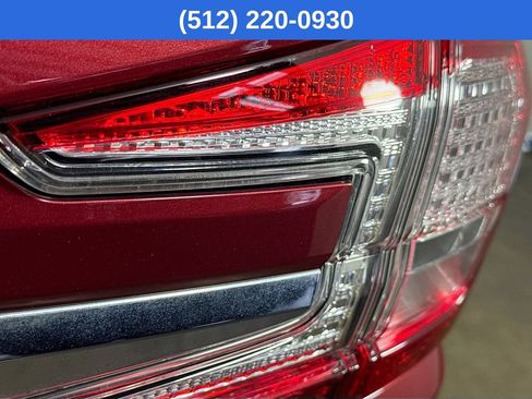 Used 2023 Subaru Ascent Premium w/ Convenience Package AWD/4WD image 32