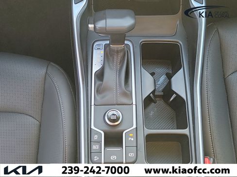 Certified 2025 Kia Sorento S w/ Panoramic Sunroof Package FWD image 20