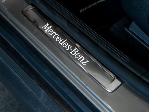 Used 2024 Mercedes-Benz GLC 300 4MATIC image 14