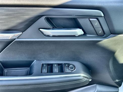 New 2026 GMC Acadia Elevation w/ Elevation Premium Package FWD image 22