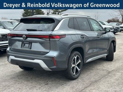 New 2026 Volkswagen Tiguan SE image 7