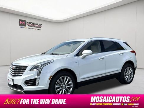 Used 2018 Cadillac XT5 Platinum w/ Driver Assist Package AWD/4WD image 3