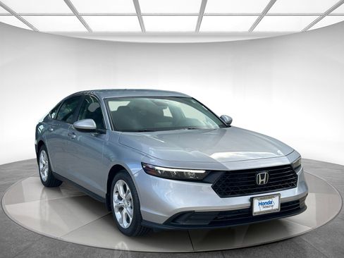 New 2025 Honda Accord LX image 7
