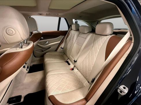 Used 2022 Mercedes-Benz E 450 4MATIC All-Terrain Wagon image 18