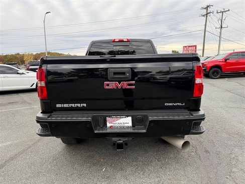 Used 2019 GMC Sierra 2500 Denali image 8