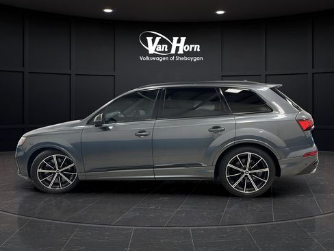 Used 2021 Audi SQ7 Premium Plus w/ Executive Package AWD/4WD image 4