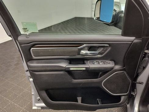 Used 2022 RAM 1500 Laramie AWD/4WD image 12