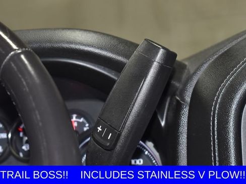 Used 2021 Chevrolet Silverado 1500 LT Trail Boss AWD/4WD image 18
