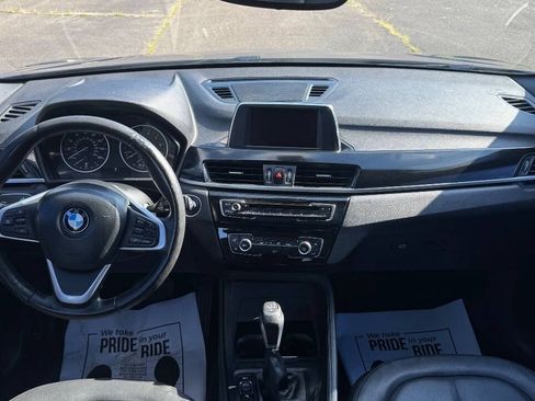 Used 2017 BMW X1 sDrive28i FWD image 12