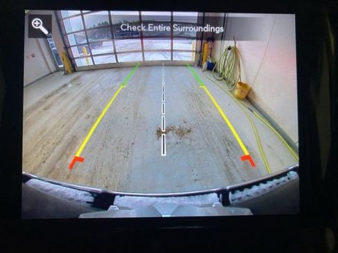 Used 2021 RAM 1500 Laramie image 16