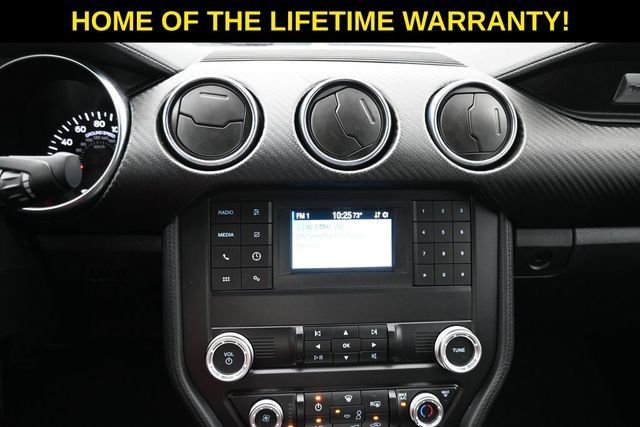 Used 2023 Ford Mustang Coupe RWD image 28