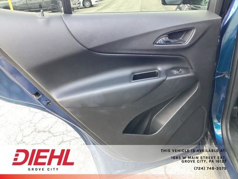 Used 2020 Chevrolet Equinox LT w/ Driver Convenience Package image 13