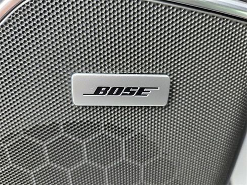 Used 2018 Cadillac Escalade ESV Platinum image 17