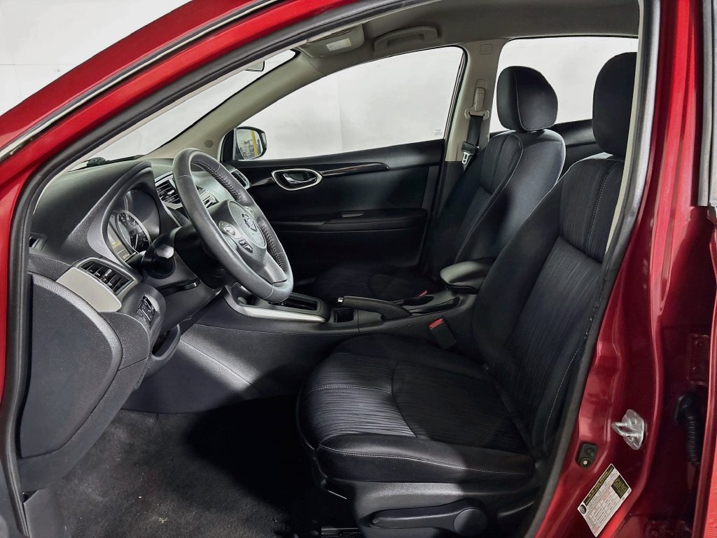 Used 2017 Nissan Sentra SV FWD image 11