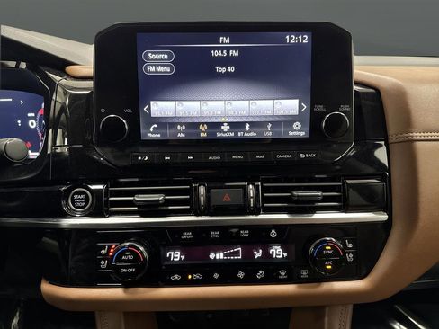 Used 2024 Nissan Pathfinder Platinum w/ Cargo Package image 9