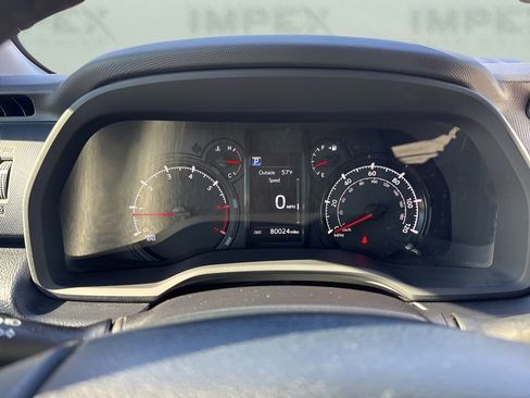 Used 2020 Toyota 4Runner SR5 Premium image 24