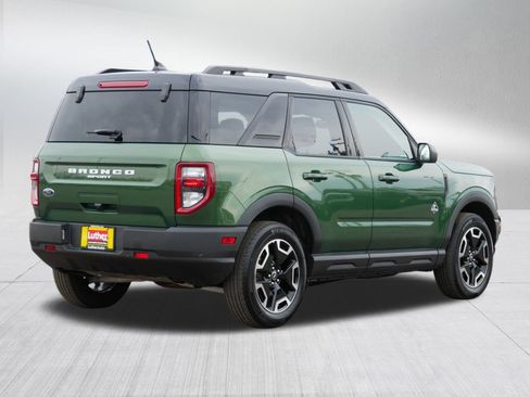 Used 2024 Ford Bronco Sport Outer Banks w/ Tech Package image 7