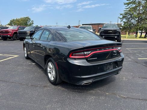 Used 2023 Dodge Charger SXT RWD image 5