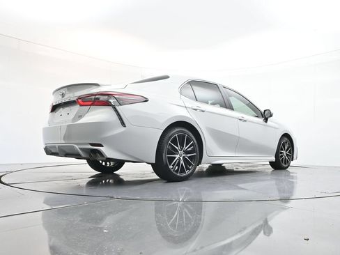 Used 2023 Toyota Camry SE FWD image 38